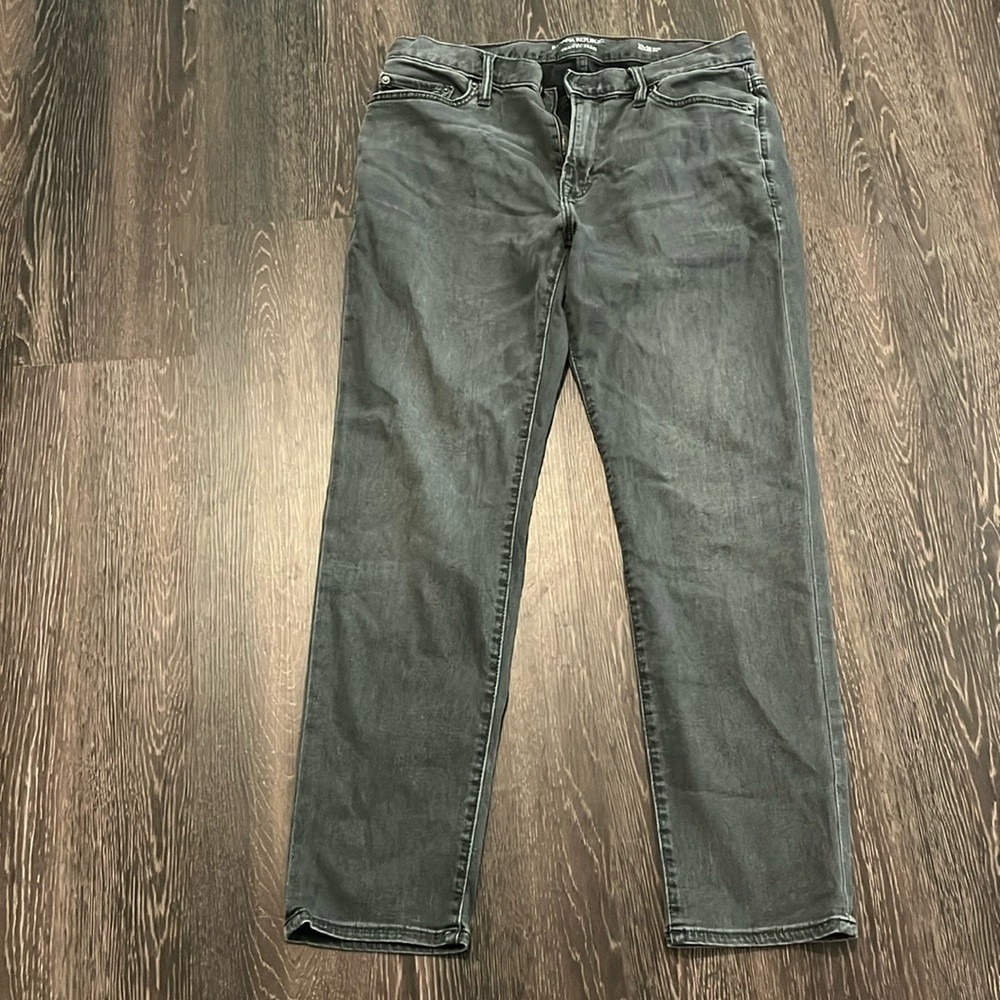 Banana Republic travel Jean slim fit